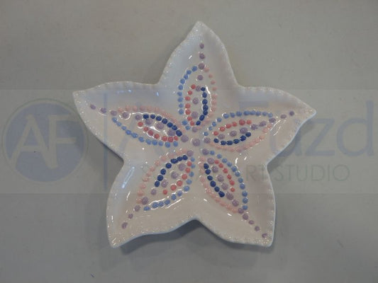 Small Starfish Dish ~ 8 in. dia. x 1 in. high
