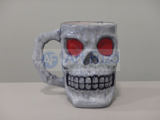 Skull Stein Mug (32 oz) ~ 4.5 x 5.75