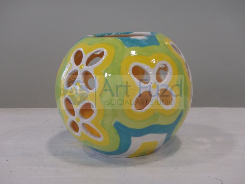 Ball Lantern ~ 5.75 x 4.75