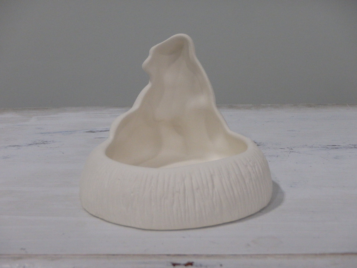 Espantapájaros redondo con la parte trasera abierta, votivo, ~ 4 x 4,25 x 3,5