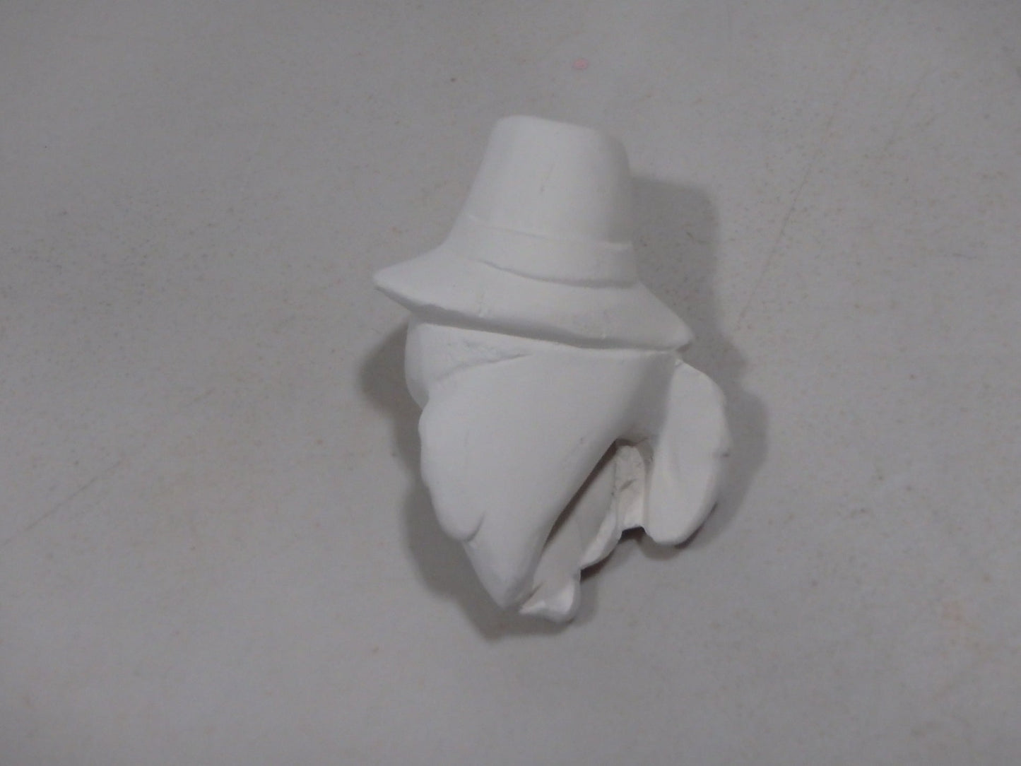 Turkey Wearing Pilgrim Hat Hugger ~ 2 x 1.5 x 2.75