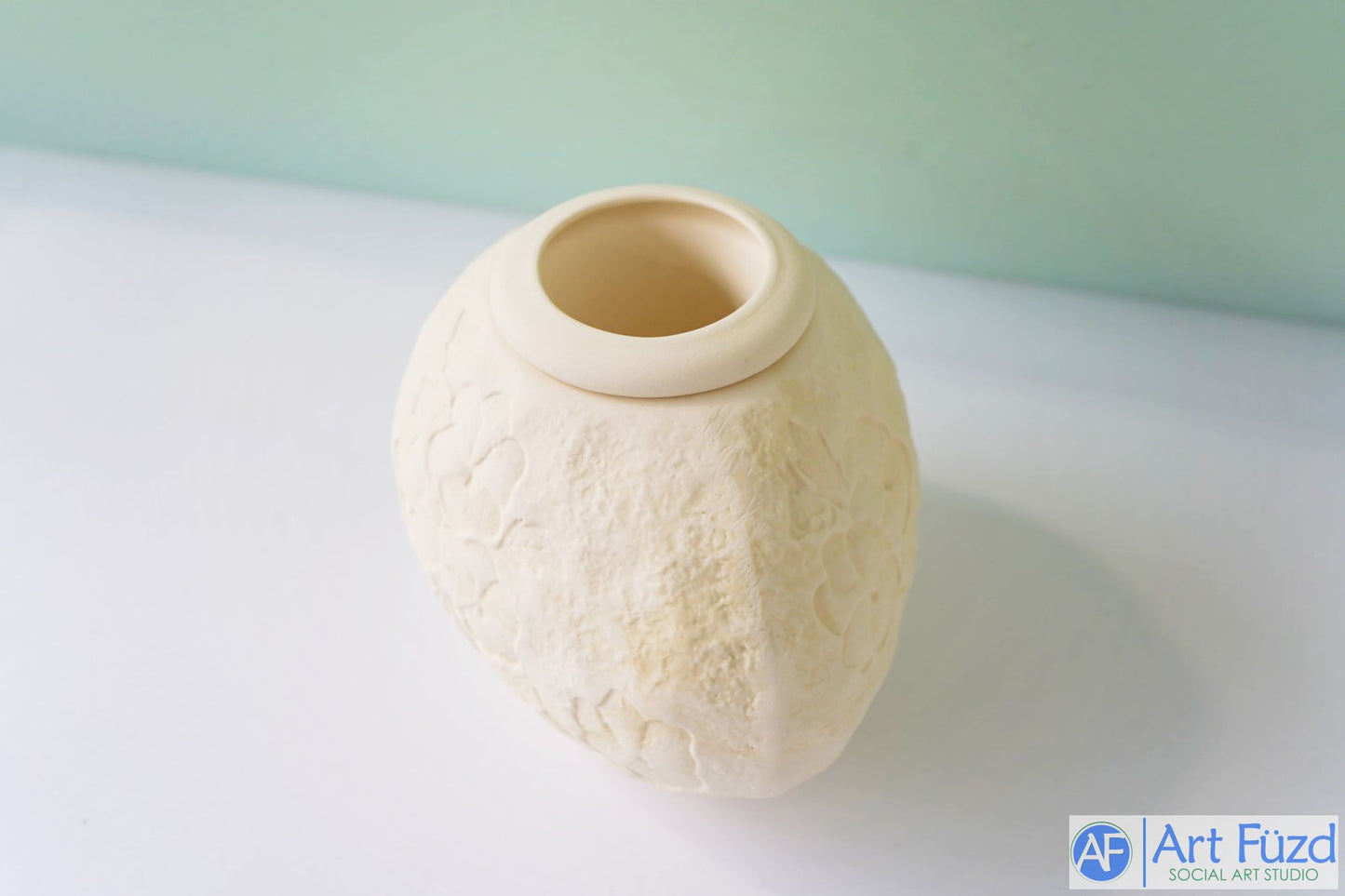 Tear-Drop Shape Rock Texture 2-Piece Candle Holder with Embossed Clovers ~ 6 x 4.75 x 4