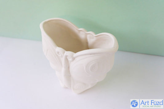 *Schmetterlingsförmiger Blumentopf ~ 7,5 x 4 x 5,5