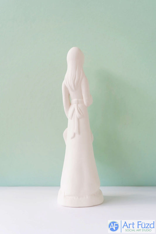 Figura vintage de mujer alta y delgada con sombrero ~ 4 x 4 x 12,5