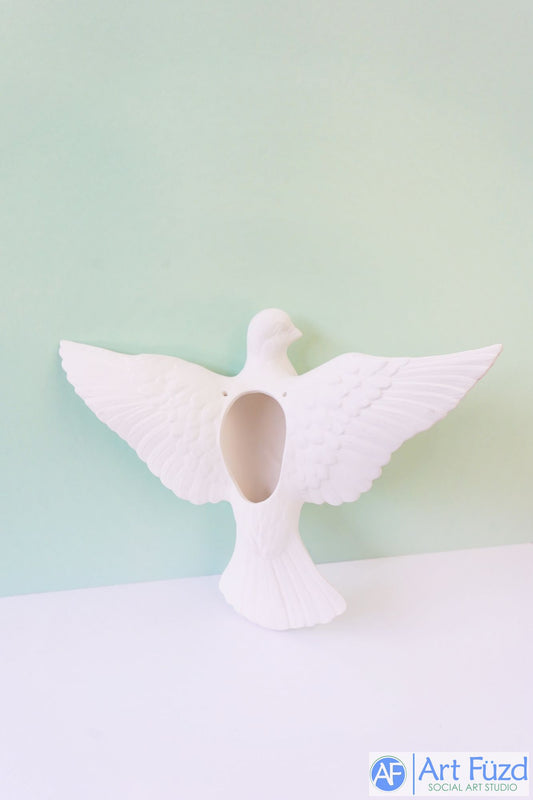 *Große hängende Taubenfigur ~ 15 x 10,25 x 4