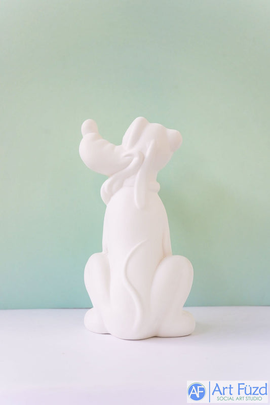 Perro grande de pie Plutón ~ 5 x 4,25 x 8,75