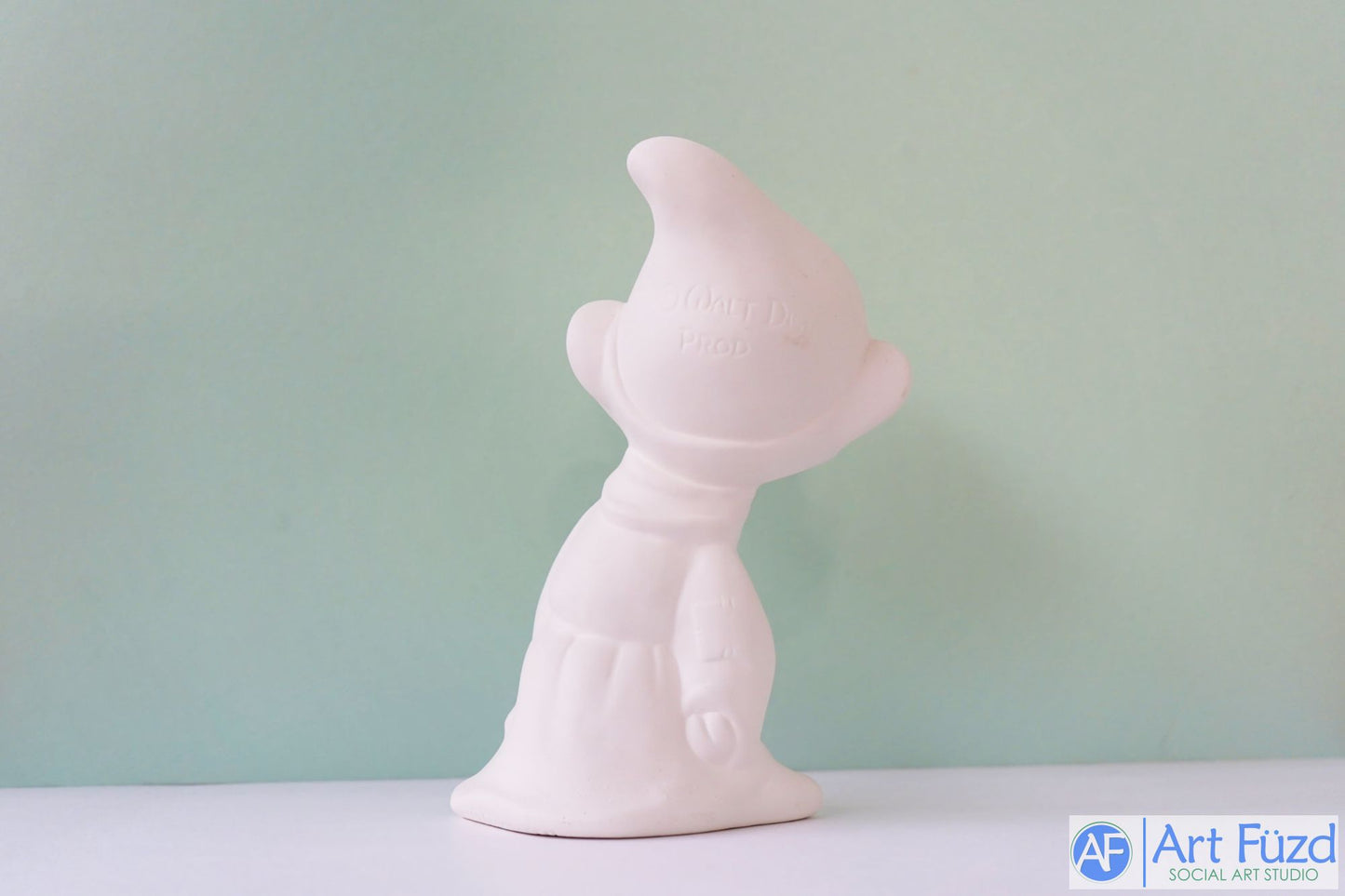 Large Standing Dwarf Dopy Figurine ~ 6 x 3.75 x 8.25