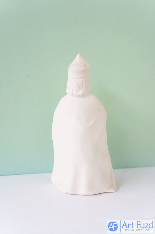 *Mittlere Vintage-Figur mit einfacher dreieckiger Mütze und großer Schachtel ~ 5,5 x 4,25 x 10,5