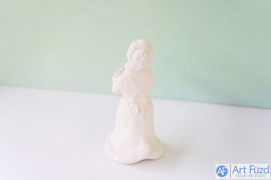 *Kleine Figur „Frau Claus“, stehend und präsentiert Tablett mit Keksen ~ 2,5 x 3,25 x 5