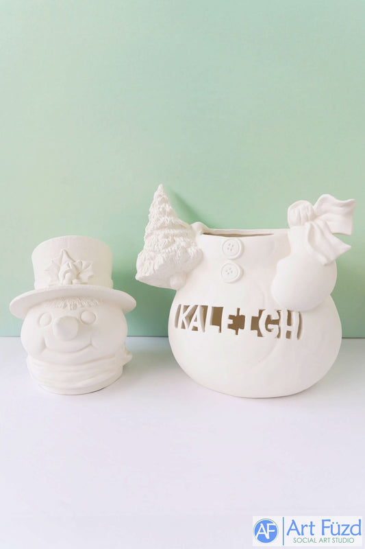 *Großes Schneemannglas mit ausgeschnittenem Vornamen „KALEIGH“ ~ 9,25 x 7,25 x 12,5