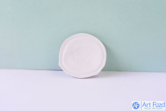 Large Bisquie - Girl with Flower Curls in Large Hat ~ 2.25 x 2.25 x 0.75