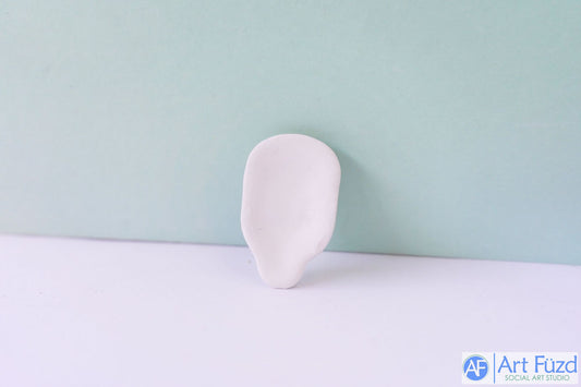 Medium Bisquie - Porcelain Doll Face ~ 1.5 x 2 x 0.75