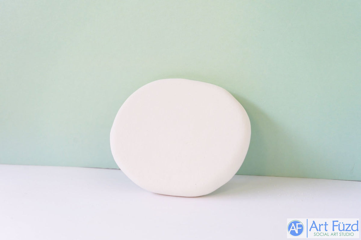 Small Oval Base or Platform ~ 5 x 4.25 x 0.50