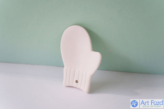 Flat Mitten Holiday Ornament ~ 3.25 in. high