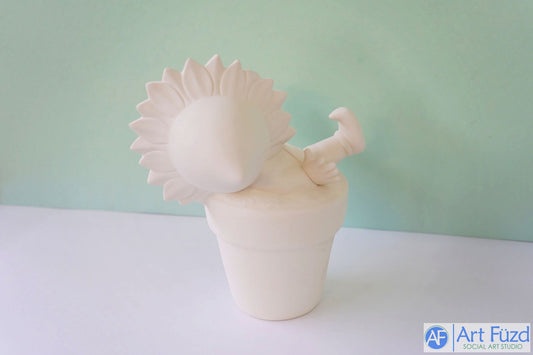 Large Flower Pot with Daisy Flower Elf ~ 6.25 x 5.75 x 8.25