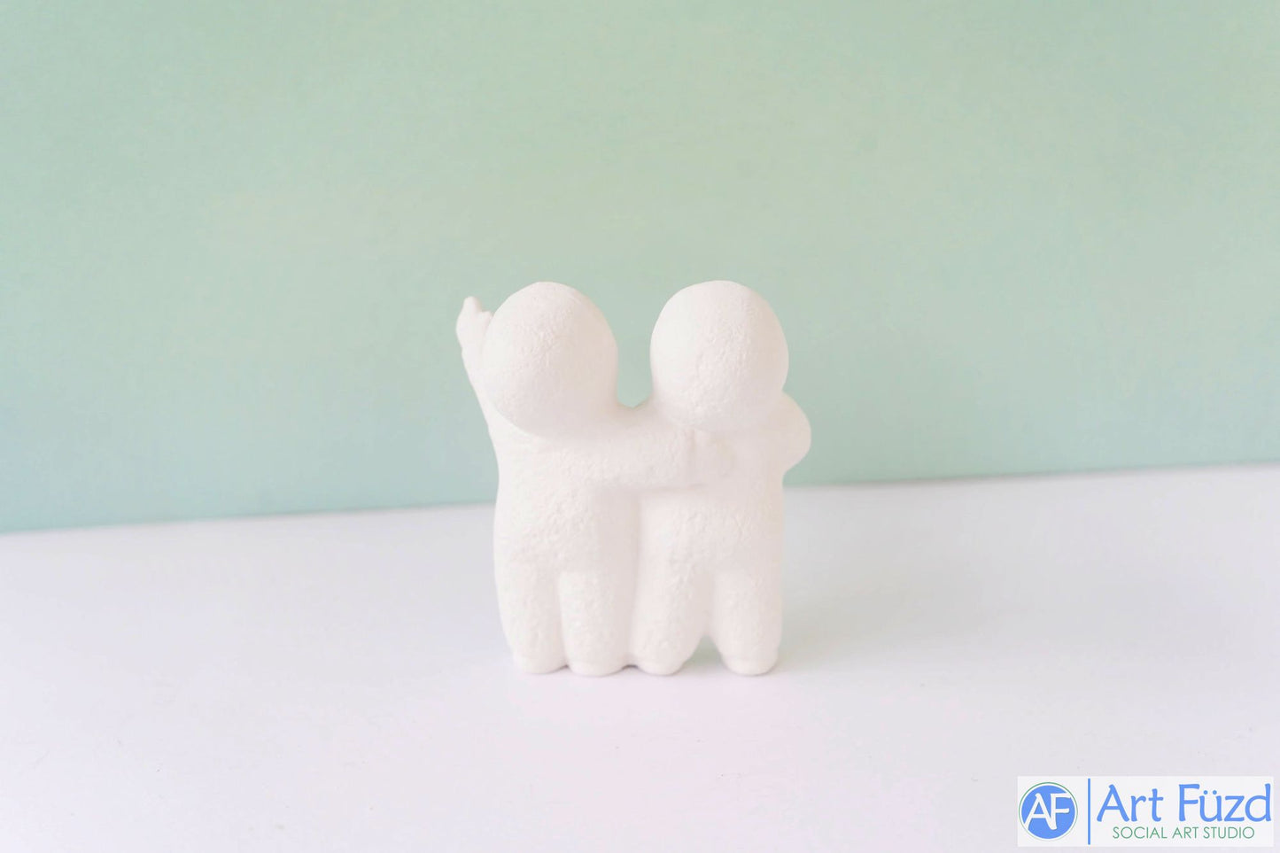 Schneebabys stehen zusammen ~ 3 x 1,5 x 3,25