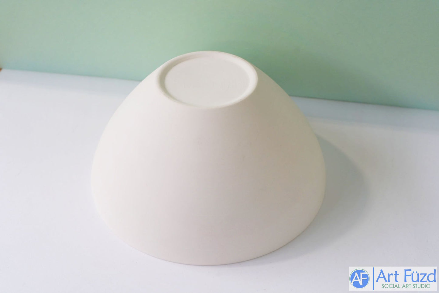 Large Contemporary Bowl (1.6 Liters) ~ 9.75 x 4.75