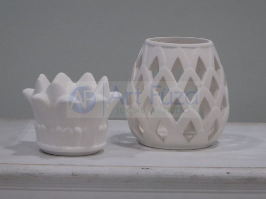 Regal Pineapple Lantern ~ 4.75 in. dia. x 8.75 in. tall