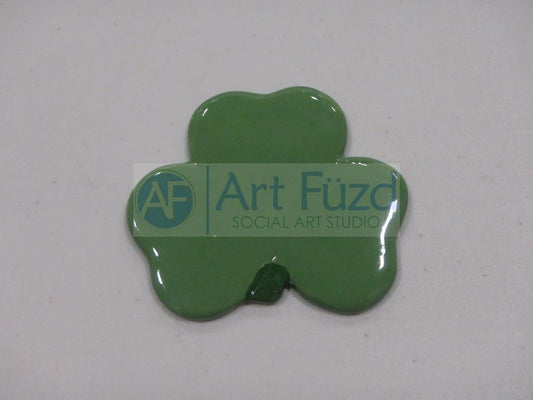 Shamrock Bisquie ~ 3 in. wide