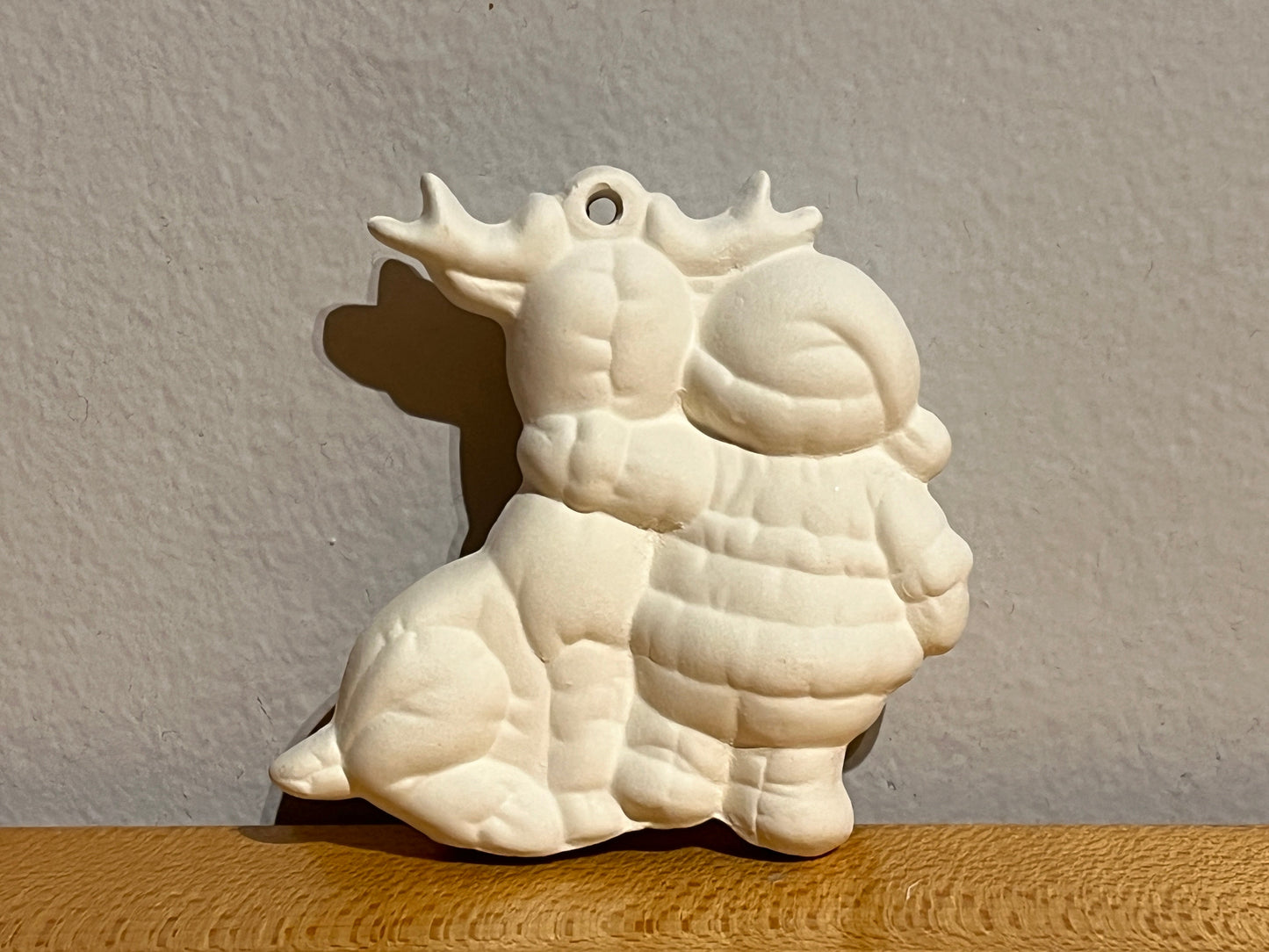 Adorno navideño de Papá Noel y reno de Softee con agujero (3 x 0,75 x 3)