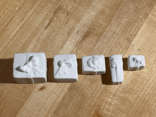 Topper - Large Square Gift Box with Bow ~ 1.75 x 1.5 x 1.5