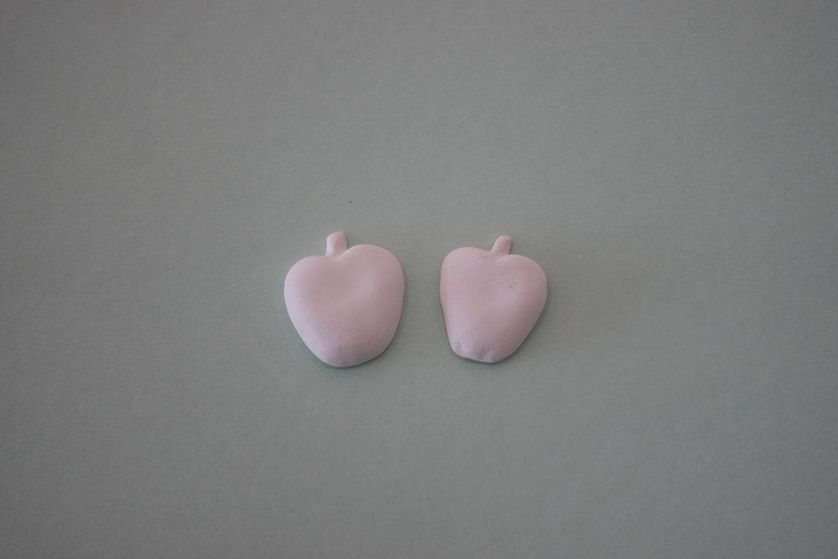 BUNDLE:  2 flat apples