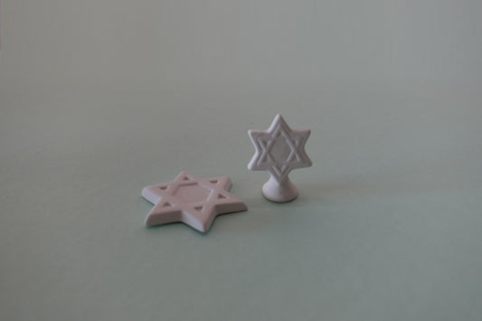 BUNDLE:  2 stars of david (assorted)