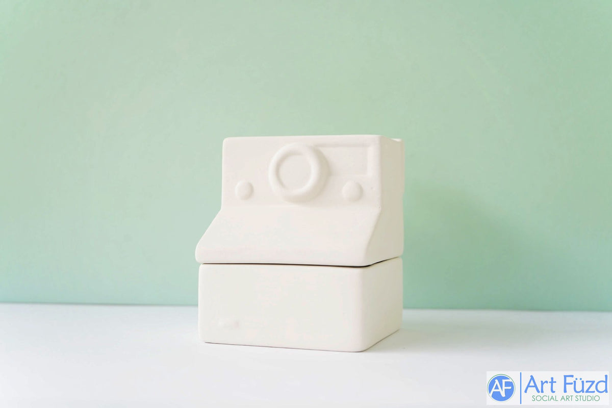 Instant Box Instant Camera Box ~ 4 x 4 x 5 – Art Füzd
