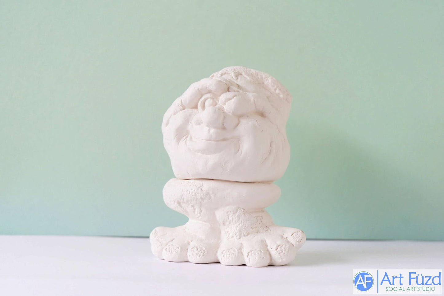 Mittlerer See No Evil Gartenstein mit Fußfigur ~ 6 x 4,5 x 6,5