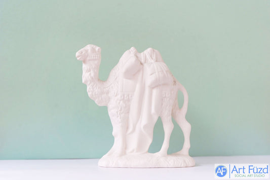 Large Camel with Sachel looking Left ~ 8 x 3 x 7