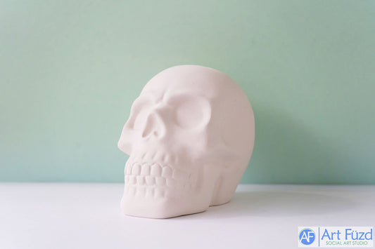 Skull Bank, includes Stopper ~ 3.75 x 6 x 5