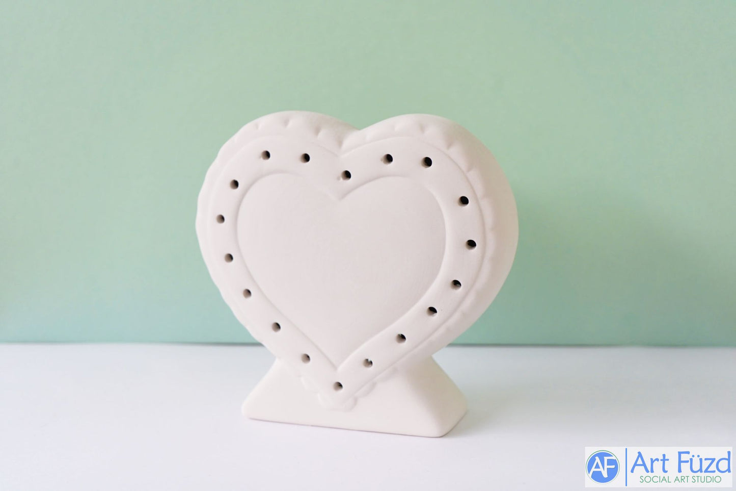 Heart Shaped Lamp with Red Bulbs, includes Light Kit and Bulbs ~ 7.5 x 2.5 x 7.25