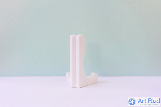 Scroll Style Easel Stand ~ 3.5 x 3 x 4.5