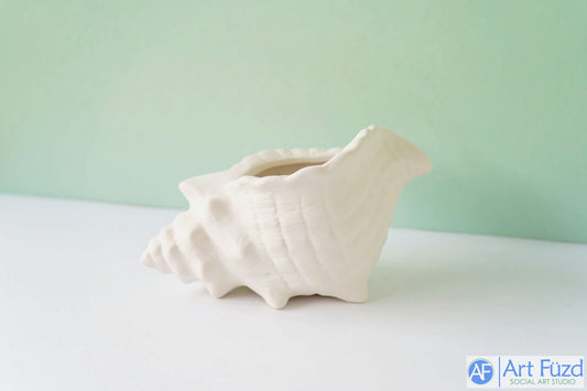 Realistic Conch Shell Planter, includes Stopper ~ 7.25 x 4 x 3.75