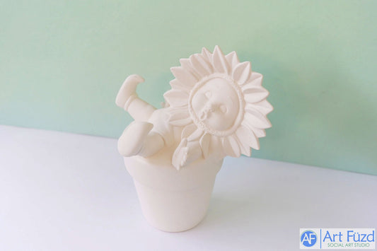 Large Flower Pot with Daisy Flower Elf ~ 6.25 x 5.75 x 8.25