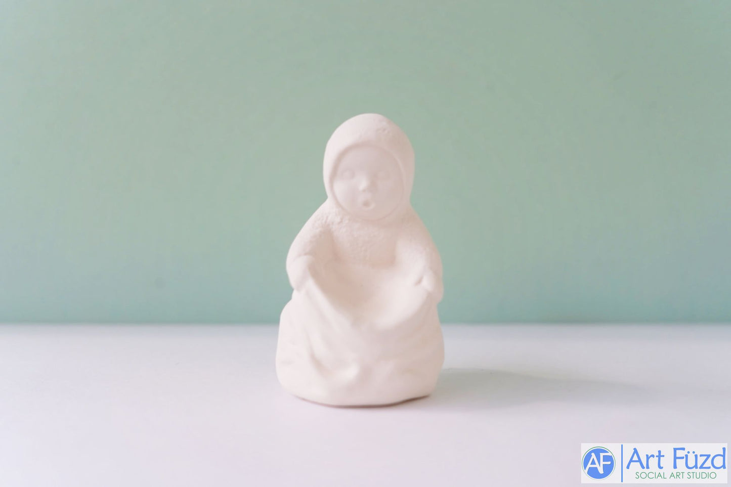 Snowbaby hält großen Sack ~ 2 x 2,25 x 3,5