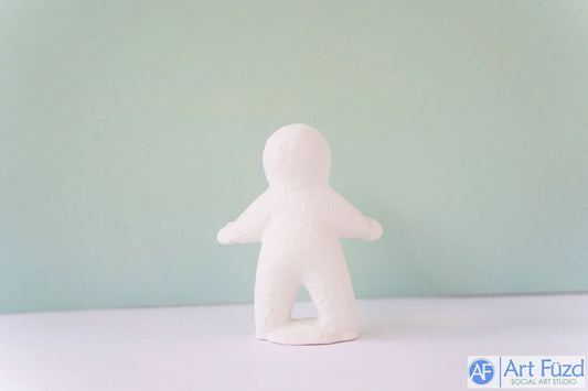 Snowbaby Hugging and Kissing ~ 1.5 x 1.5 x 3