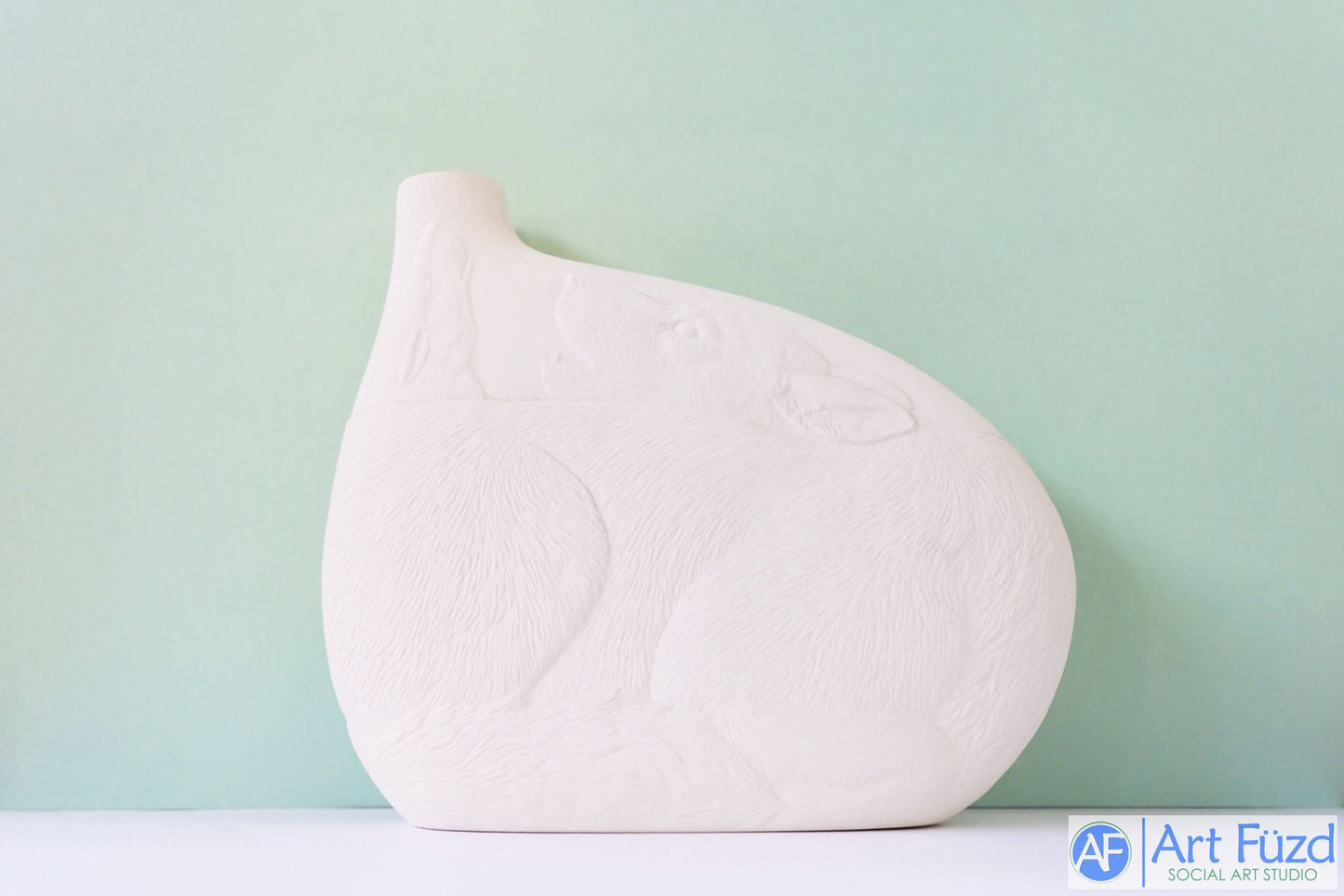 Große zweiseitige asymmetrische Vase mit zwei heulenden Wölfen ~ 11 x 3,5 x 9,5