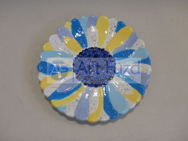 Small Sunflower Dish ~ 5.5 in. dia. x 0.5 in. high