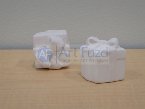 Gift Box Tiny Topper ~ 1.5 in. high