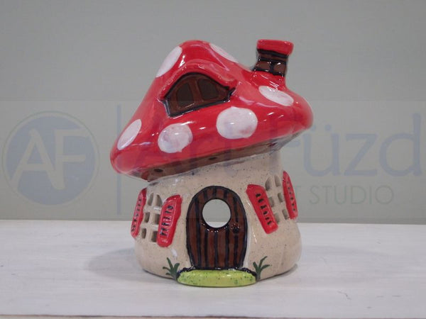 Mushroom House Lantern ~ 5 x 6