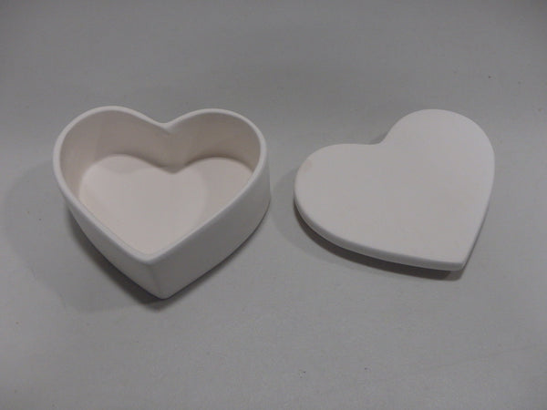 Large Heart Box with Lid ~ 4.75 x 2.25