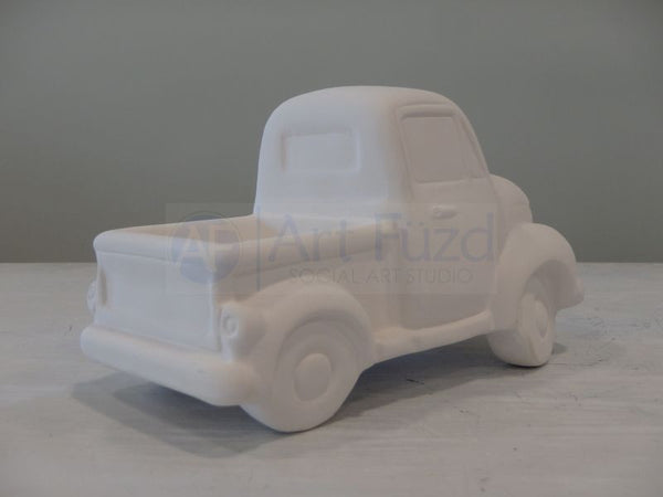 Small Vintage Truck ~ 5.5 x 3