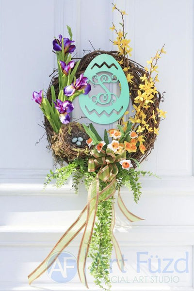 Personalized Easter Egg Monogram ~ 13 x 18