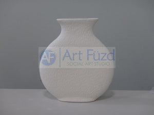 products/SG-large-round-textured-vase-with-howling-wolf-in-the-forest_2.jpg