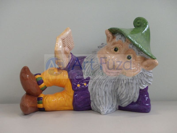 Large Opus Story Telling Gnome Figurine ~ 13.5 x 5.5 x 9.25